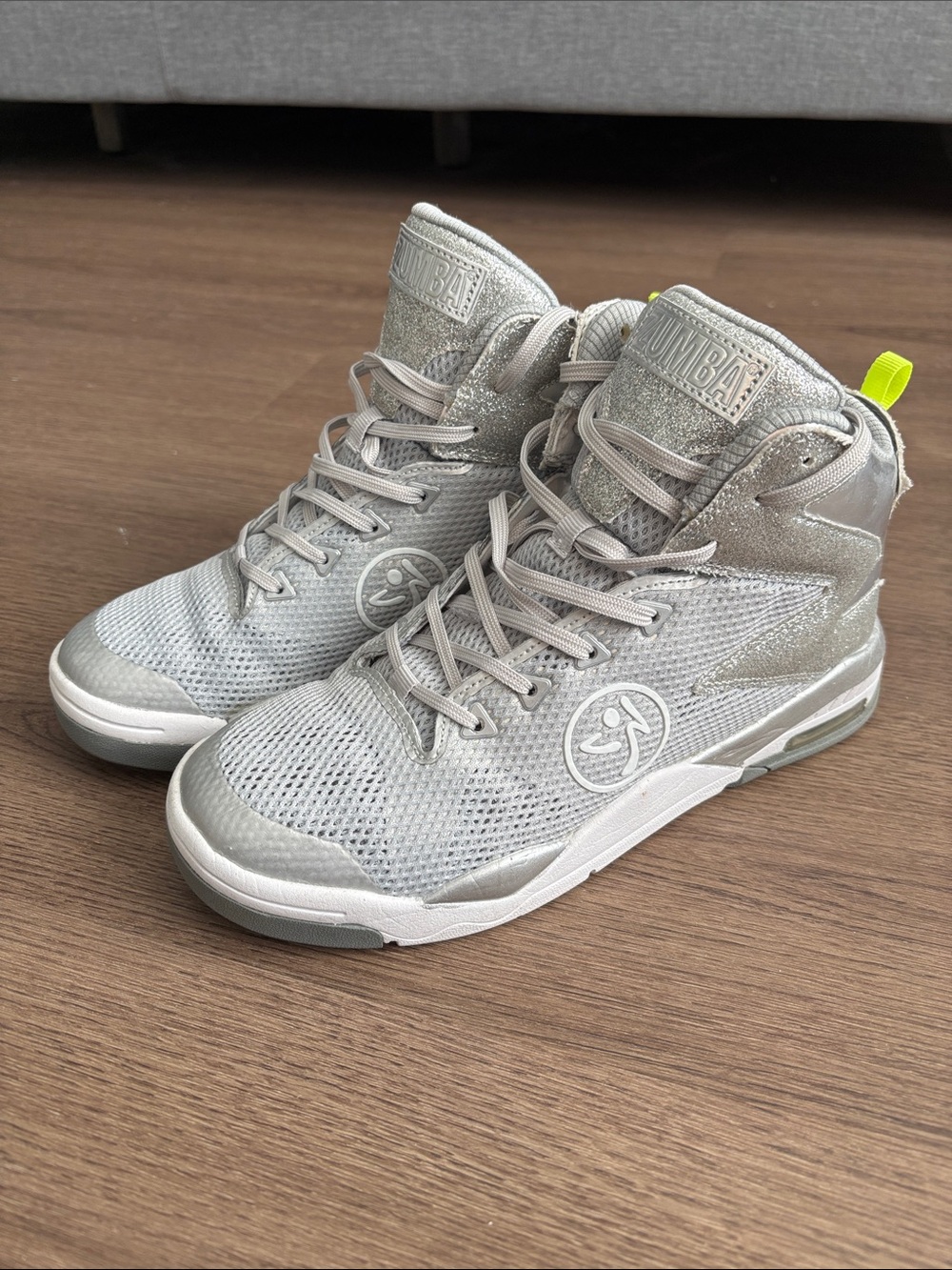 Zumba Air Shimmer - Silver with glitter - Size 8.5